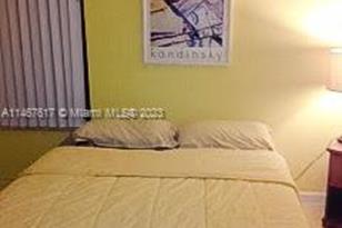 9686 Fontainebleau Blvd, Miami, FL 33172 - Photo 3