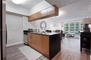 1750 N Bayshore Dr, Miami, FL 33132 - Photo 3