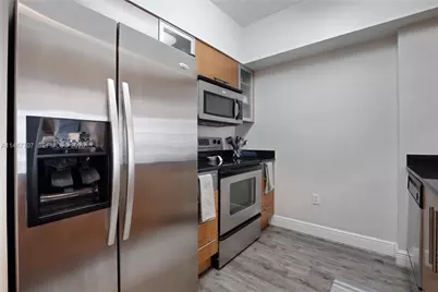 1750 N Bayshore Dr #1405, Miami, FL 33132 - Photo 9