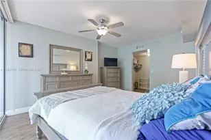 1750 N Bayshore Dr, Miami, FL 33132 - Photo 23