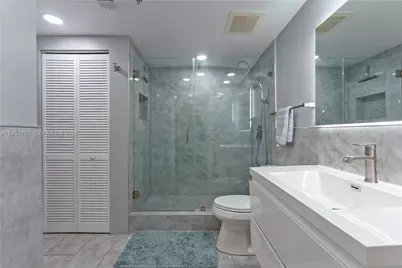 1750 N Bayshore Dr #1405, Miami, FL 33132 - Photo 1