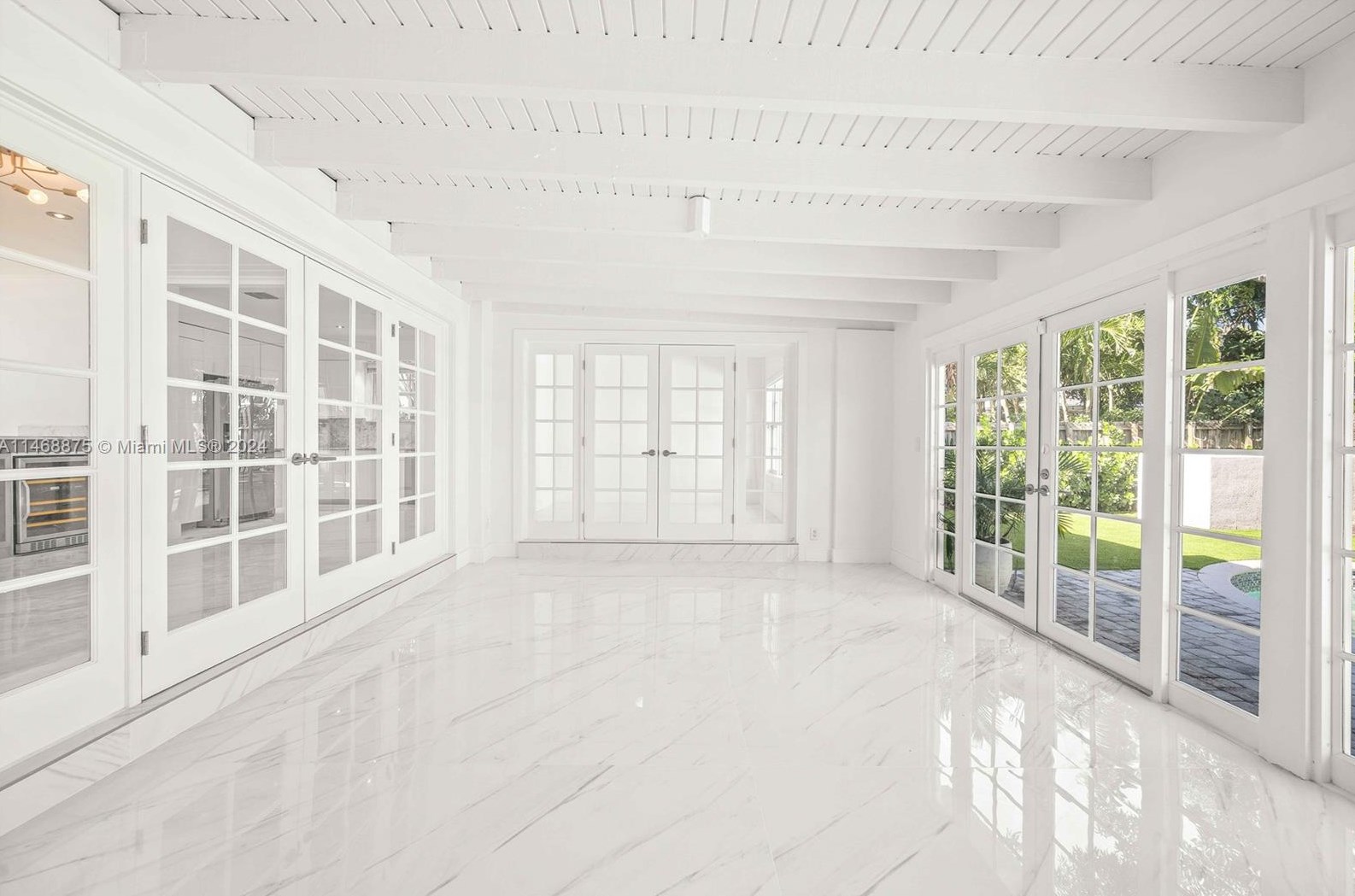 345 Fairway Dr, Miami FL exterior