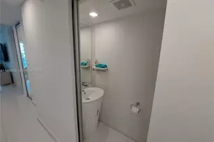 2301 Collins Ave, Miami Beach, FL 33139 - Photo 21