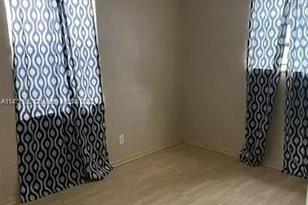 1817 NW 25th Ave, Fort Lauderdale, FL 33311 - Photo 5