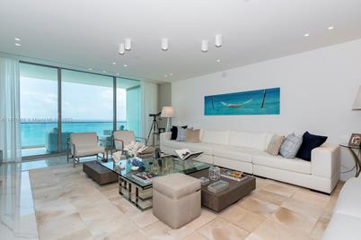 10201 Collins Ave #1803 - Photo 1