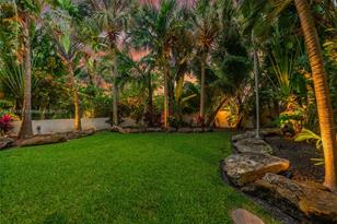 1173 NE 104th St, Miami Shores, FL 33138 - Photo 69