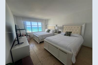 5151 Collins Ave #1035, Miami Beach, FL 33140 - Photo 13