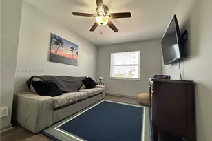 353 Virginia St, Hollywood, FL 33019 - Photo 21