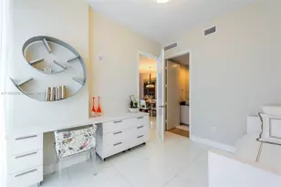 15811 Collins Ave, Sunny Isles Beach, FL 33160 - Photo 13