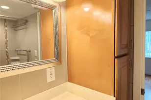 7083 W Sunrise Blvd, Plantation, FL 33313 - Photo 7