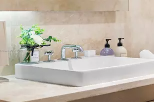 102 24th St, Miami Beach, FL 33139 - Photo 23