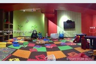 900 Biscayne Blvd #4904, Miami, FL 33132 - Photo 25