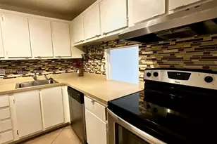 480 Executive Center Dr, West Palm Beach, FL 33401 - Photo 5