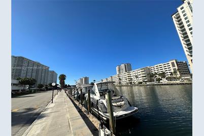 500 Bayview Dr #221, Sunny Isles Beach, FL 33160 - Photo 23