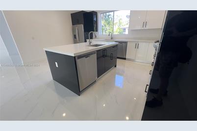 3562 Forest View Cir, Dania Beach, FL 33312 - Photo 21