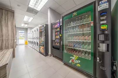 1200 Brickell Bay Dr #3619, Miami, FL 33131 - Photo 21