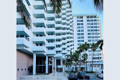 2899 Collins Ave. #PHP - Photo 1