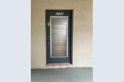 1810 N Lauderdale Ave #2102 - Photo 1