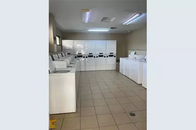 1805 Sans Souci Blvd #302, North Miami, FL 33181 - Photo 35