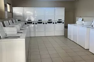 1805 Sans Souci Blvd, North Miami, FL 33181 - Photo 35