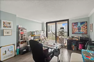 210 174th St, Sunny Isles Beach, FL 33160 - Photo 17