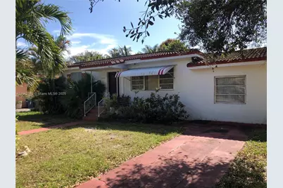 1256 NE 149th St, Miami, FL 33161 - Photo 5