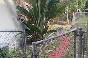 1256 NE 149th St, Miami, FL 33161 - Photo 19