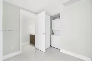 3131 NE 7th Ave, Miami, FL 33137 - Photo 17
