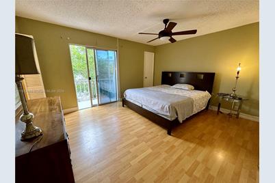 1100 SE 4th Ave #32, Deerfield Beach, FL 33441 - Photo 9