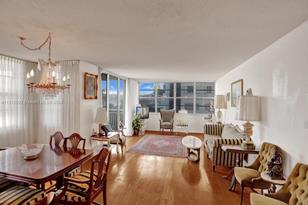 18051 Biscayne Blvd, Aventura, FL 33160 - Photo 1