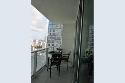 300 S Biscayne Blvd #T-2709, Miami, FL 33131 - Photo 5