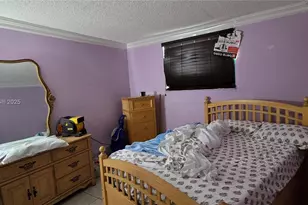 606 W 81st St, Hialeah, FL 33014 - Photo 13