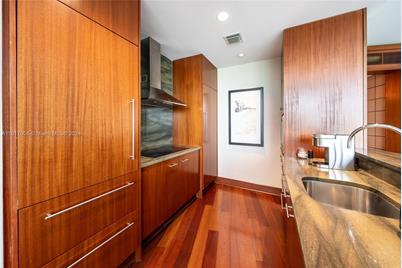 10295 Collins Ave #314, Bal Harbour, FL 33154 - Photo 9