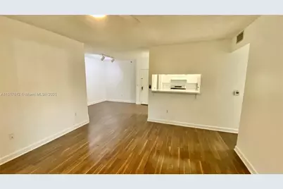 19901 E Country Club Dr #2103, Aventura, FL 33180 - Photo 5
