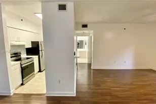 19901 E Country Club Dr, Aventura, FL 33180 - Photo 3