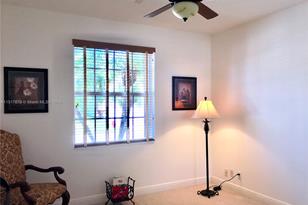 6600 Pisano Dr, Lake Worth, FL 33467-5928
