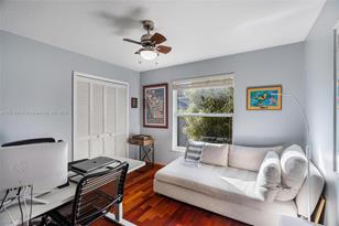8560 SW 83rd St - Photo 13