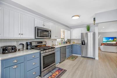 5320 NE 16th Ter, Fort Lauderdale, FL 33334 - Photo 11