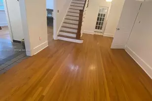 8900 NE 1st Ave, El Portal, FL 33138 - Photo 21