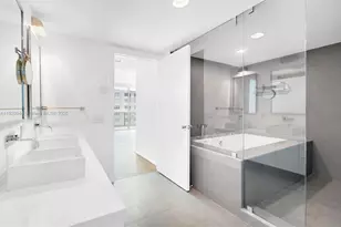 5875 Collins Ave, Miami Beach, FL 33140 - Photo 19