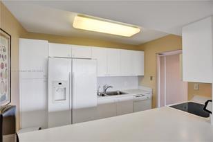155 Ocean Ln Dr - Photo 23