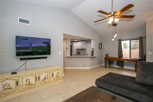 9 Via De Casas Sur, Boynton Beach, FL 33426 - Photo 9