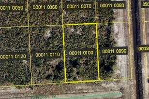 2902 W 72nd St, Lehigh Acres, FL 33971 - Photo 1