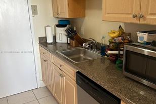 2000 NE 135th St, North Miami, FL 33181 - Photo 9