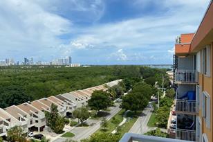 2450 NE 135th St, North Miami, FL 33181 - Photo 3