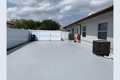 16344 SW 275th Ter, Homestead, FL 33031 - Photo 5