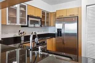 31 SE 5th St - Photo 7