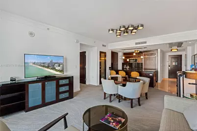 4391 Collins Av #1007, Miami Beach, FL 33140 - Photo 13