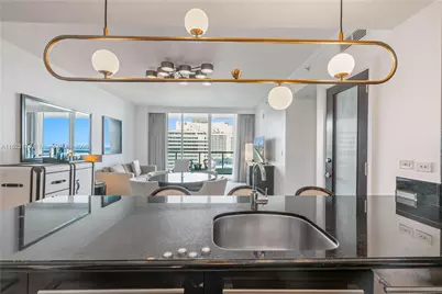 4391 Collins Av #1007, Miami Beach, FL 33140 - Photo 19