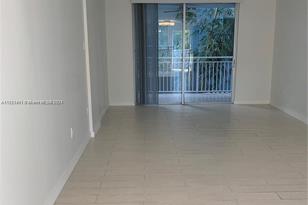 947 Lenox Ave., Miami Beach, FL 33139 - Photo 19